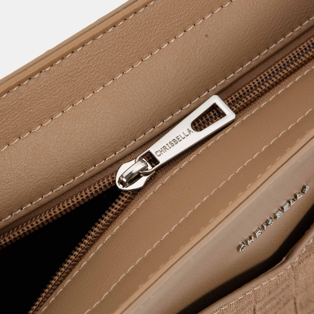 Elara Tote Bage in Brown